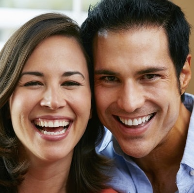 Reach for Your Hollywood Smile With Cosmetic Dentistry
